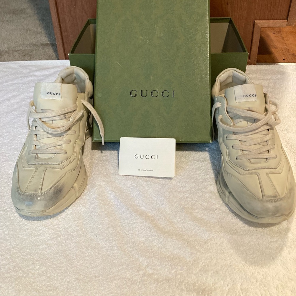 Gucci Beige Leather Sneakers